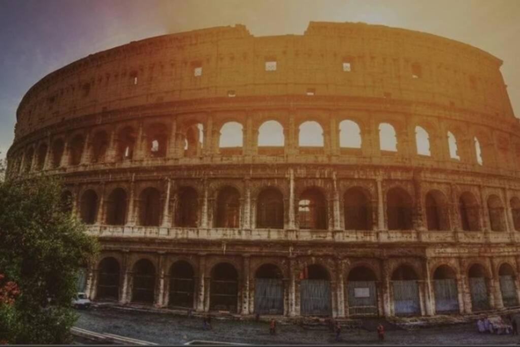 Accanto All'Autostrada Al Centro Tra Roma E Napoli ปอนเตคอร์โว ภายนอก รูปภาพ